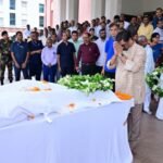 Chief Minister Hemant Soren paid tribute to former minister Mannan Mallick and offered condolences to the bereaved family.