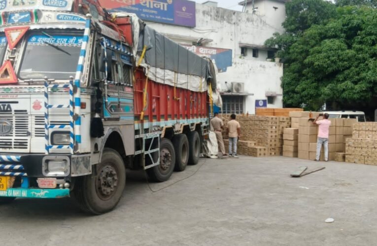 हजारीबाग में 1,190 पेटी अवैध शराब जब्त, बिहार तस्करी से पहले तीन तस्कर गिरफ्तार