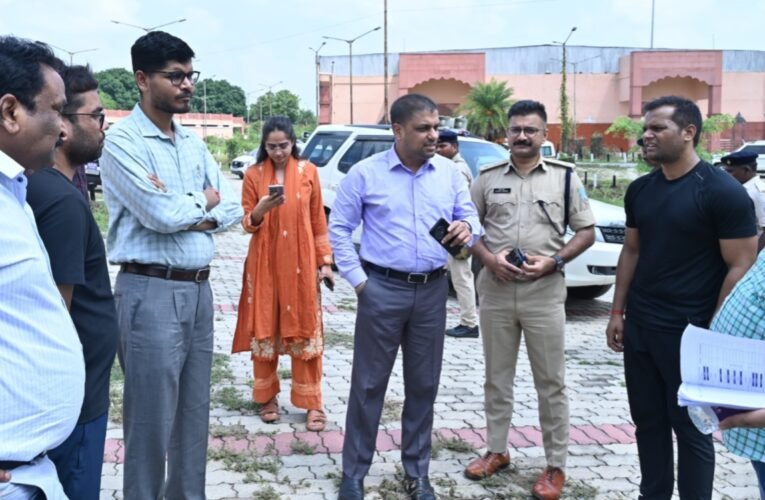 Shravani Mela 2026: Deputy Commissioner and SP review preparations; instructions issued to complete arrangements for parking, the tent city, and the Kanwariya path on time.