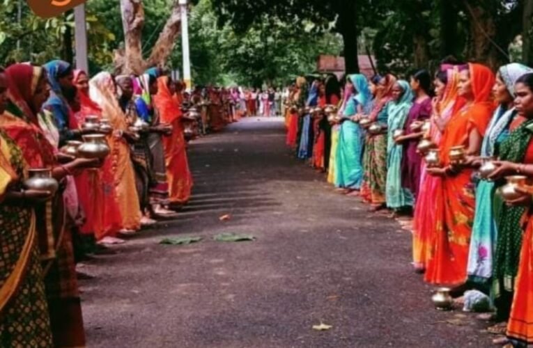 The unique tradition of worshipping the Peepal tree during the month of Ashadh, seeking good rainfall and prosperity.