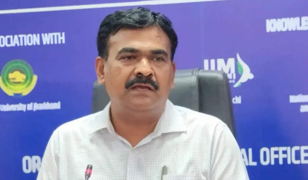 Digitization of enumeration forms for 50.06% of voters completed in Jharkhand; special camps to be held in urban areas on July 18 and 20.