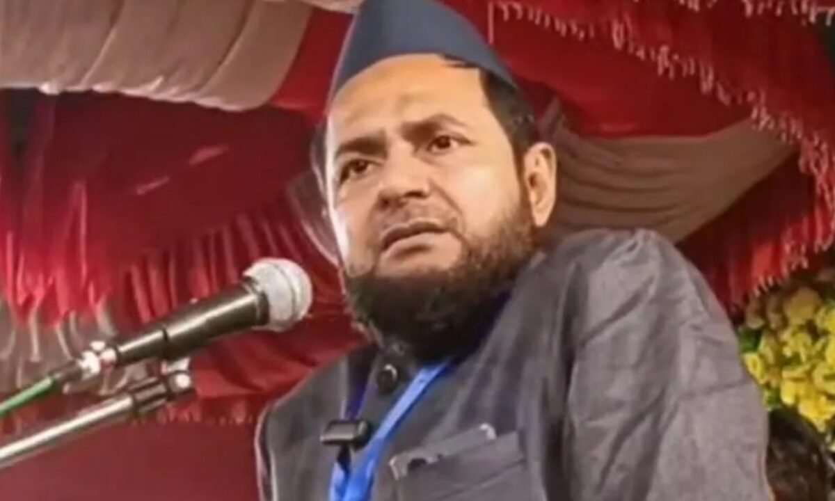 Controversy over Maulana Jarjis's remarks during a speech in Jharkhand; religious organizations have expressed objection.