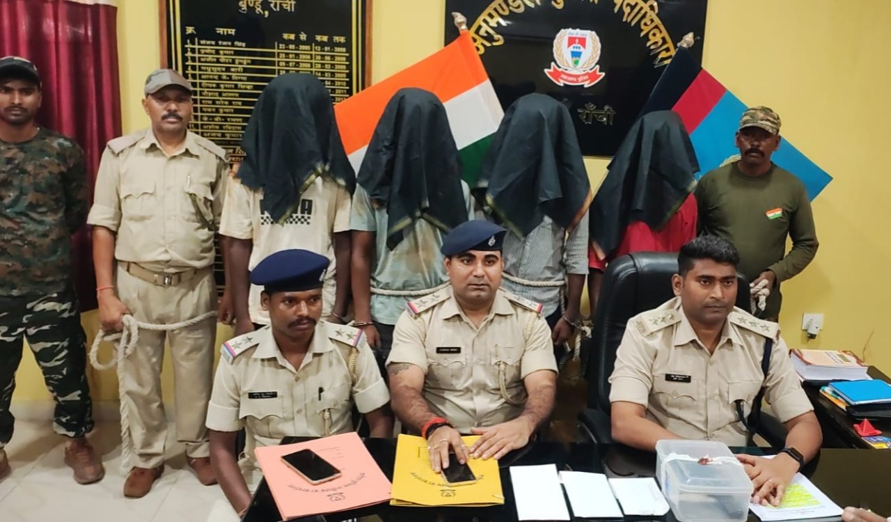 Major success for Khunti Police: Looted bike and mobile recovered within 4 hours; four accused arrested.