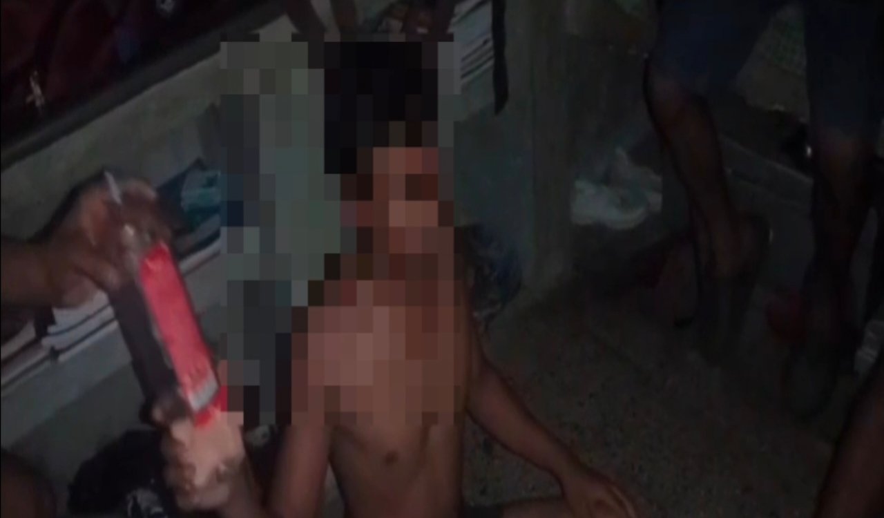 Dhanbad: Incident of a student being assaulted at Navodaya Vidyalaya.