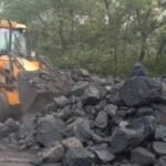 Dhanbad: Major CISF crackdown; 20 tonnes of illegal coal seized in a raid at Loyabad.