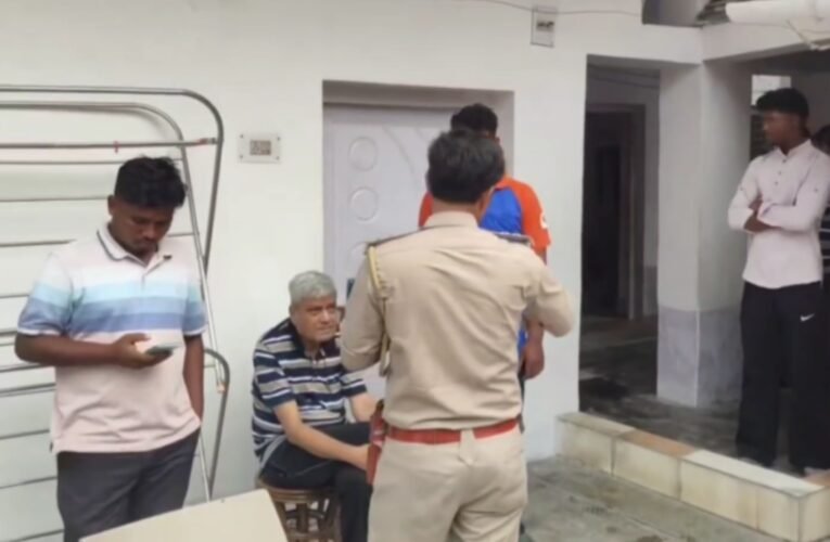 Ranchi: Married woman commits suicide in Doranda; dispute with husband suspected; police investigating.