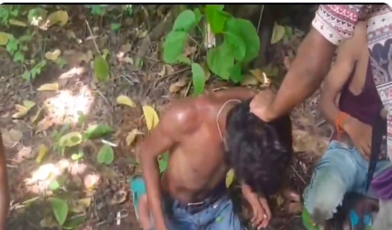 Three youths brutally beaten in Jharia.