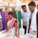 भारत टेक्स 2026 में झारखंड की चमक, तसर सिल्क और जनजातीय हस्तशिल्प ने बटोरी सराहना Jharkhand shines at Bharat Tex 2026; Tussar silk and tribal handicrafts garner acclaim.