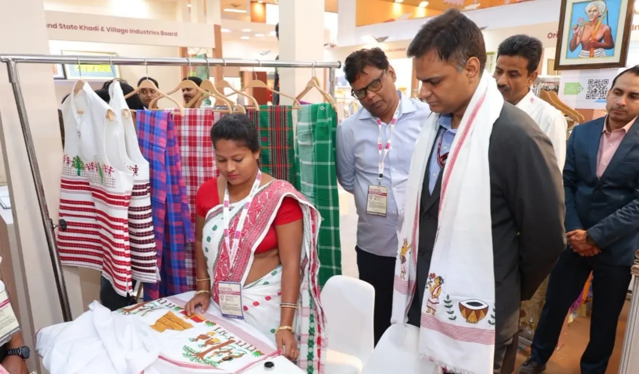 Jharkhand shines at Bharat Tex 2026; Tussar silk and tribal handicrafts garner acclaim.