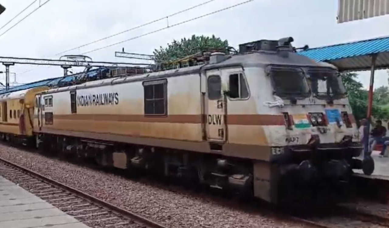 Major decision by Railways for JFWC exam; 5 pairs of special trains to run.