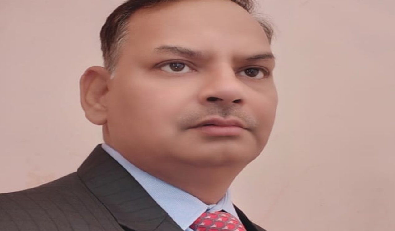 Basic amenities for advocates should be prioritized over the football ground within the High Court complex: Dheeraj Kumar.