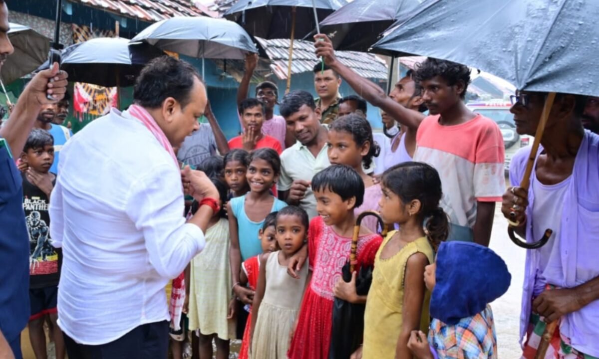 Health Department on high alert during monsoon; Health Minister Dr. Irfan Ansari issues strict directives to all Civil Surgeons.