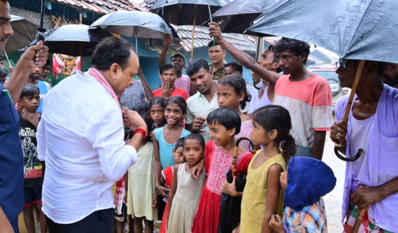 Health Department on high alert during monsoon; Health Minister Dr. Irfan Ansari issues strict directives to all Civil Surgeons.
