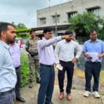सड़क नहीं, अब मिलेगा सम्मान का ठिकाना: रांची में बनेंगे आधुनिक वेंडिंग जोन, 205 स्ट्रीट वेंडर्स को मिलेगा स्थायी स्थान No more streets; a dignified space awaits: Modern vending zones to be built in Ranchi, 205 street vendors to get permanent spots.
