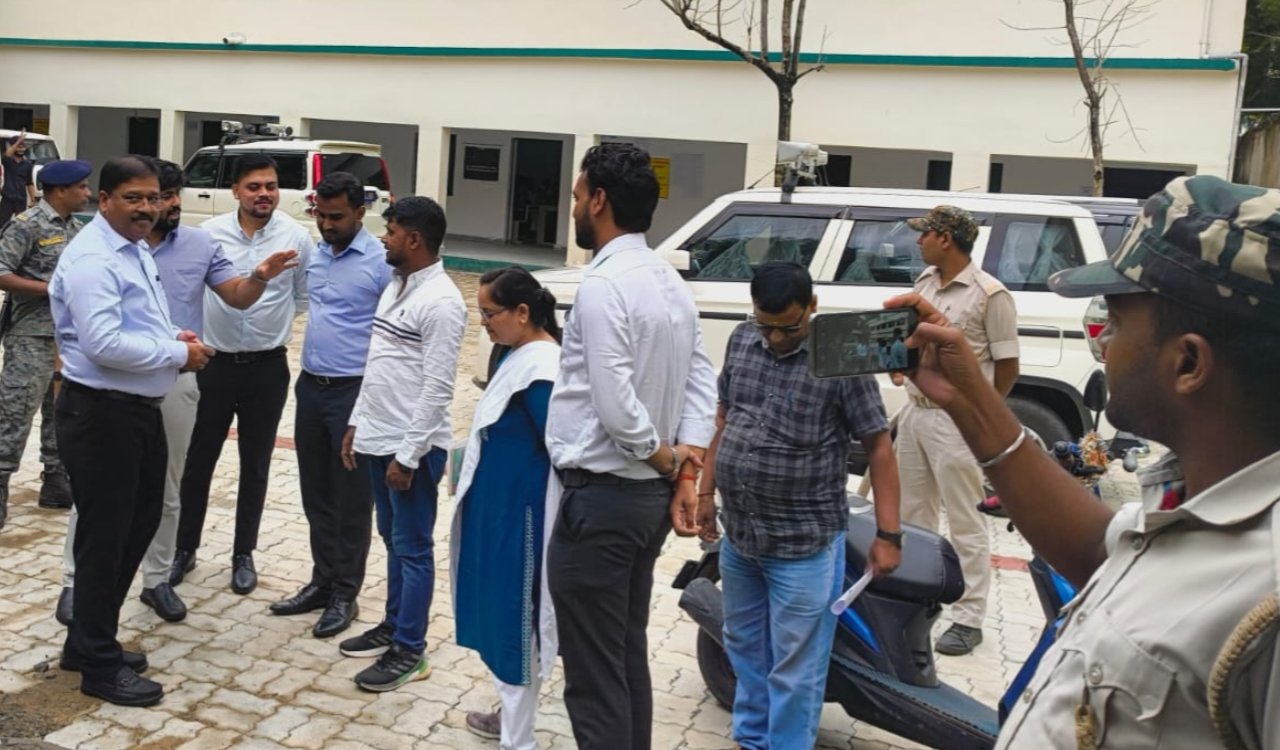 The third meeting of BLOs and BLAs-2, along with an 'Election Pathshala' (voter awareness session), was held at all polling stations across Jharkhand; various aspects of SIR-2026 were discussed.