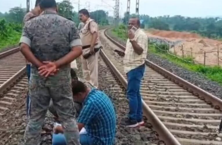 Tragic accident on the Dhanbad-Gomoh rail section; unidentified person killed after being struck by a train.