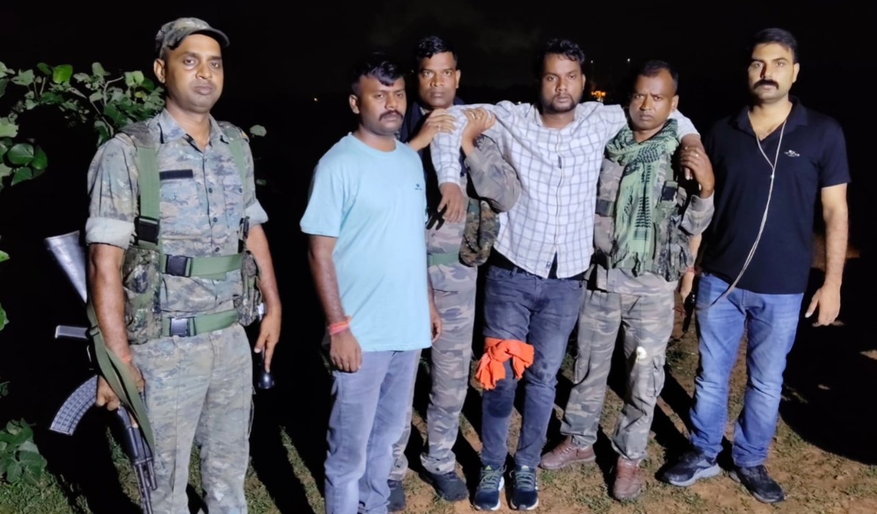 Encounter between police and the Rahul Dubey gang in Hazaribagh; one criminal shot in the leg.