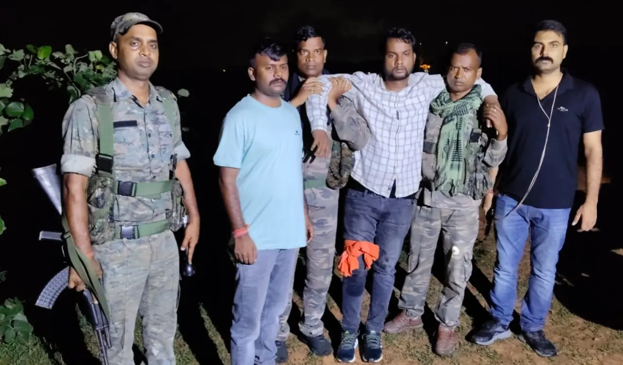 Encounter between police and the Rahul Dubey gang in Hazaribagh; one criminal shot in the leg.