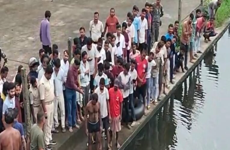 Jamshedpur: Two MGM junior doctors drown in Dimna Dam; bodies recovered after a six-hour-long operation.