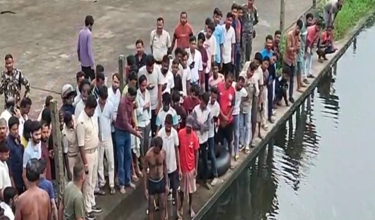 Jamshedpur: Two MGM junior doctors drown in Dimna Dam; bodies recovered after a six-hour-long operation.