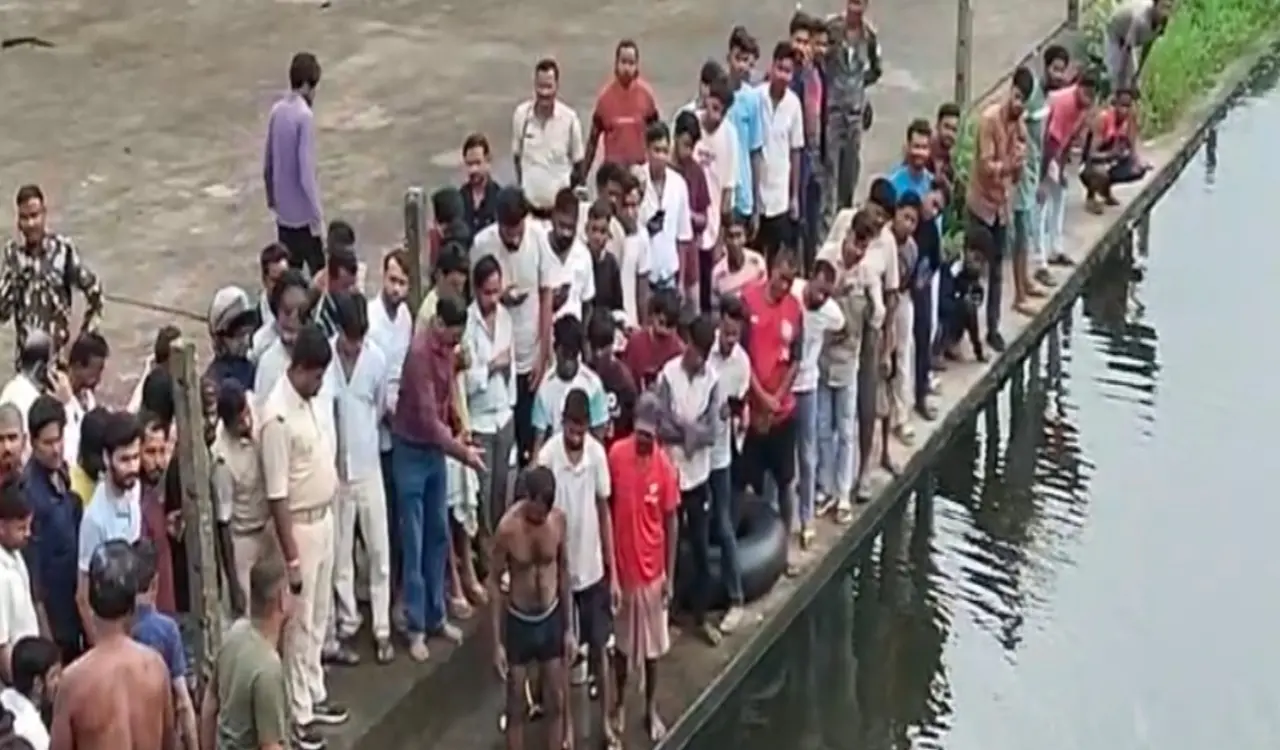 Jamshedpur: Two MGM junior doctors drown in Dimna Dam; bodies recovered after a six-hour-long operation.