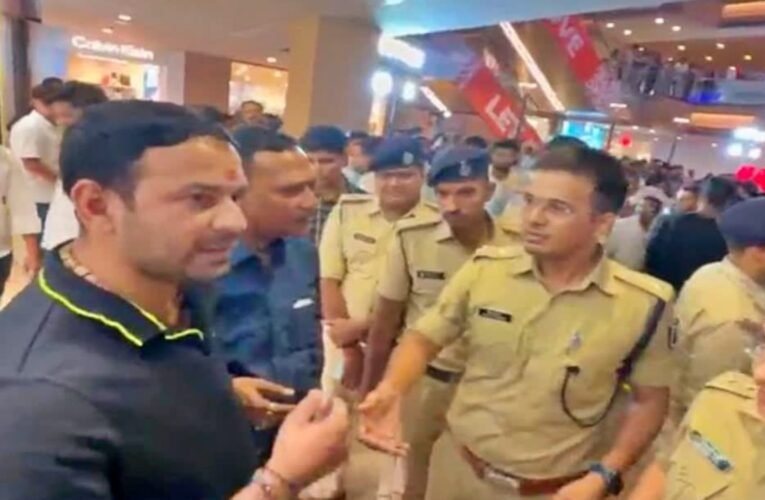पटना छात्र आंदोलन: तेज प्रताप यादव को 14 दिन की न्यायिक हिरासत, समर्थकों ने बताया राजनीतिक कार्रवाई