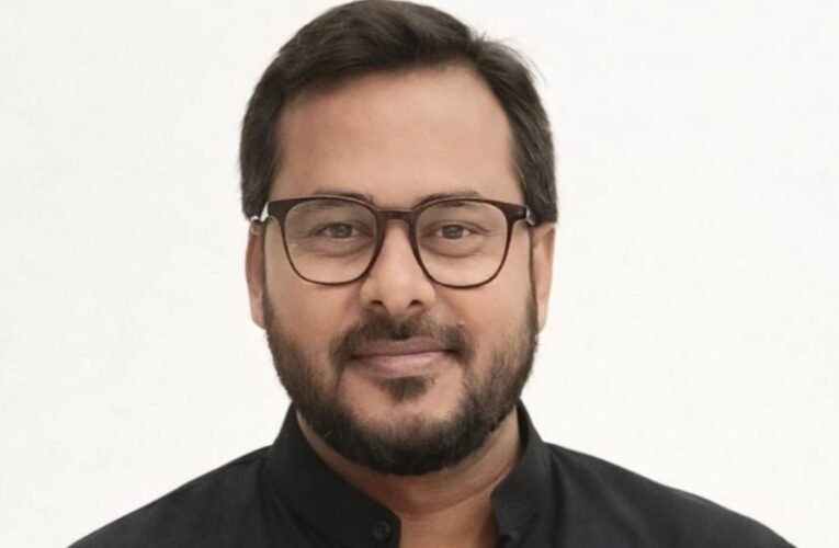 Congress hits back over JPSC row; advises Babulal Marandi to introspect.
