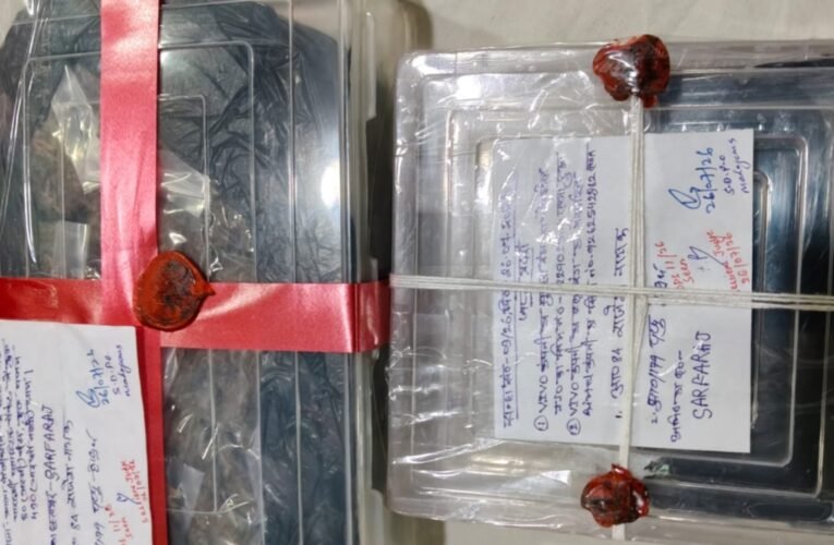 Police crack down on cannabis trade in Godda; youth arrested with 490 grams of cannabis.