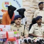 Cannabis trade operating under the guise of a sadhu; Jamshedpur police nabbed two smugglers with 7.8 kg of cannabis.