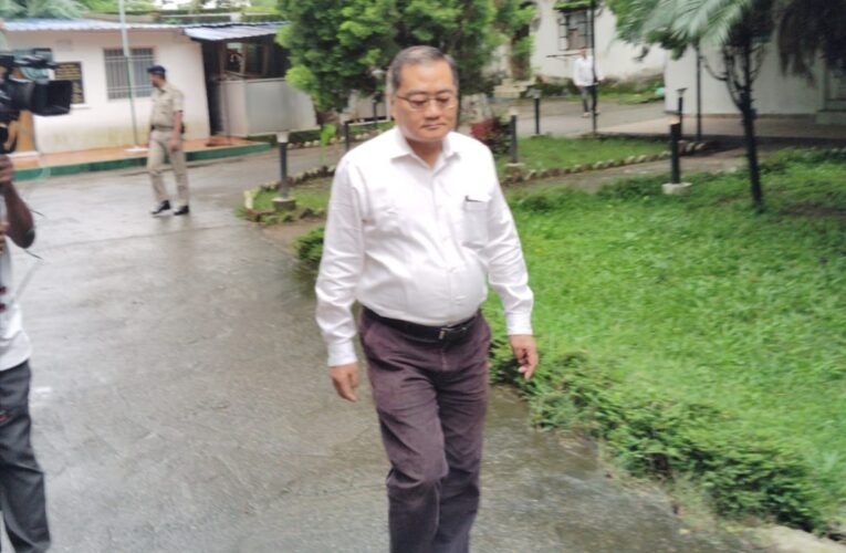 JPSC भर्ती जांच में CID की कार्रवाई तेज, पूर्व अध्यक्ष एल. ख्यांगते से घंटों पूछताछ; आज फिर होंगे तलब