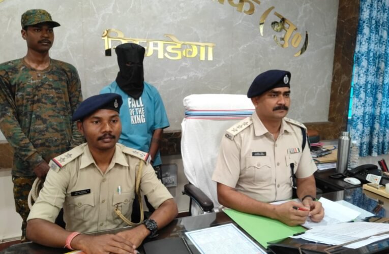 हैवान बना बेटा: बहन से विवाद के बाद पिता की बांस के डंडे से पीट-पीटकर हत्या, आरोपी गिरफ्तार