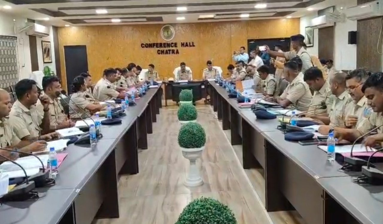 Police focus on drug network in Chatra