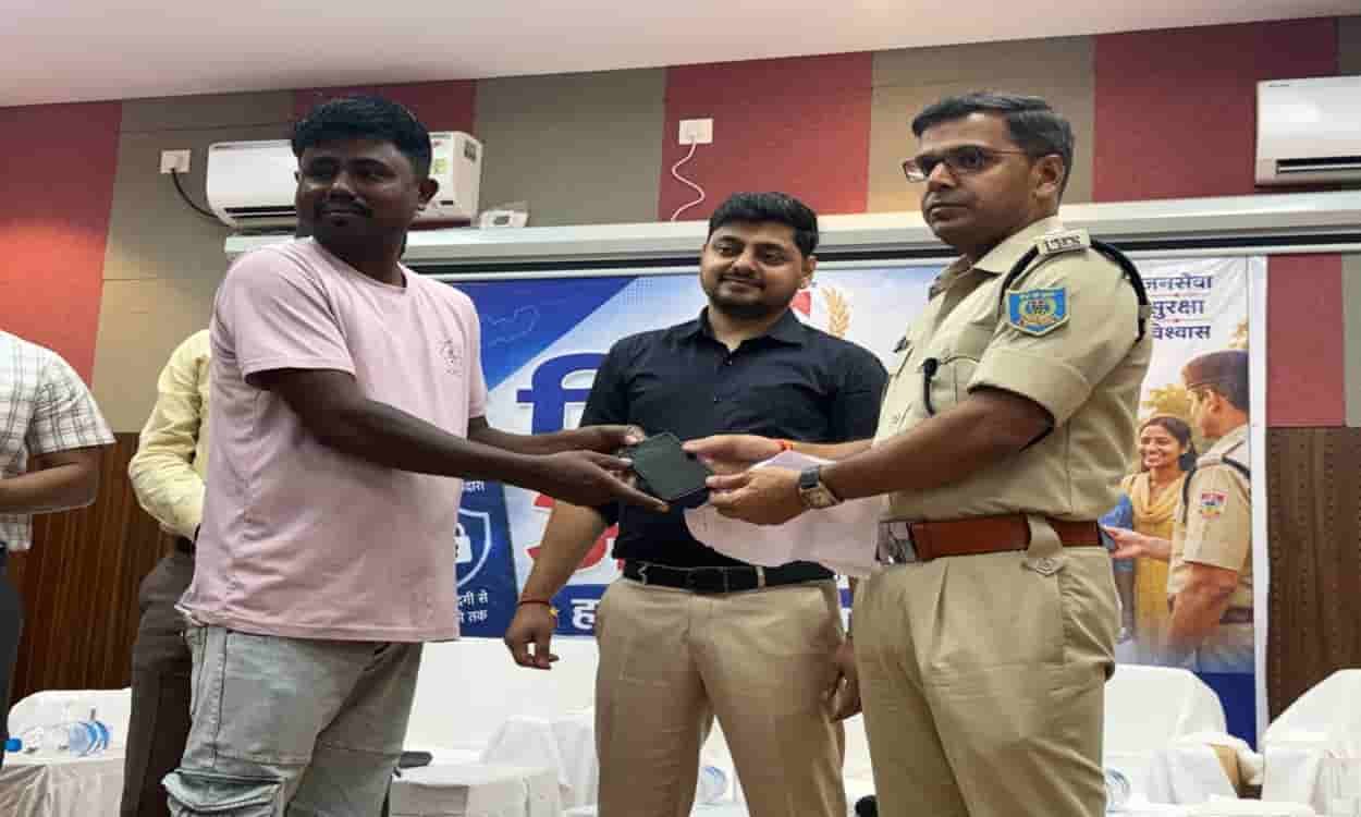 Dhanbad Police's 'Mission Amanat'
