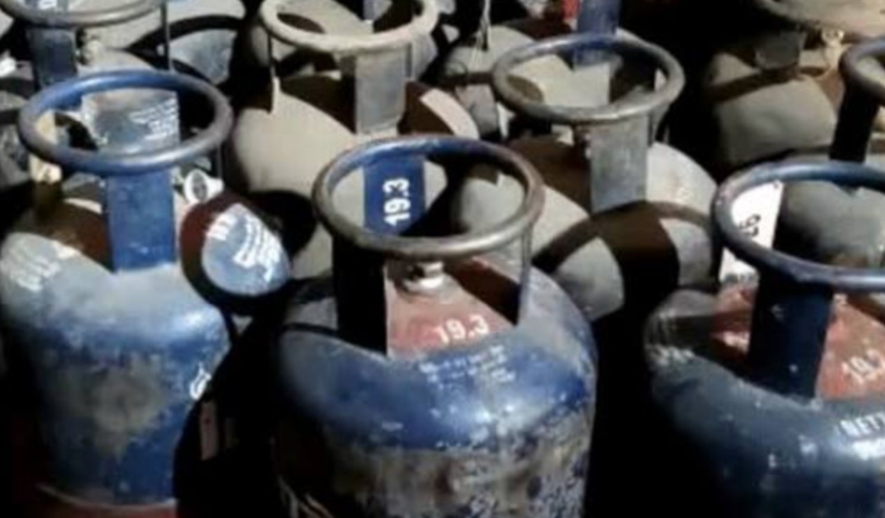 Price of commercial LPG cylinder reduced by over ₹200; no change in the price of domestic cylinders.