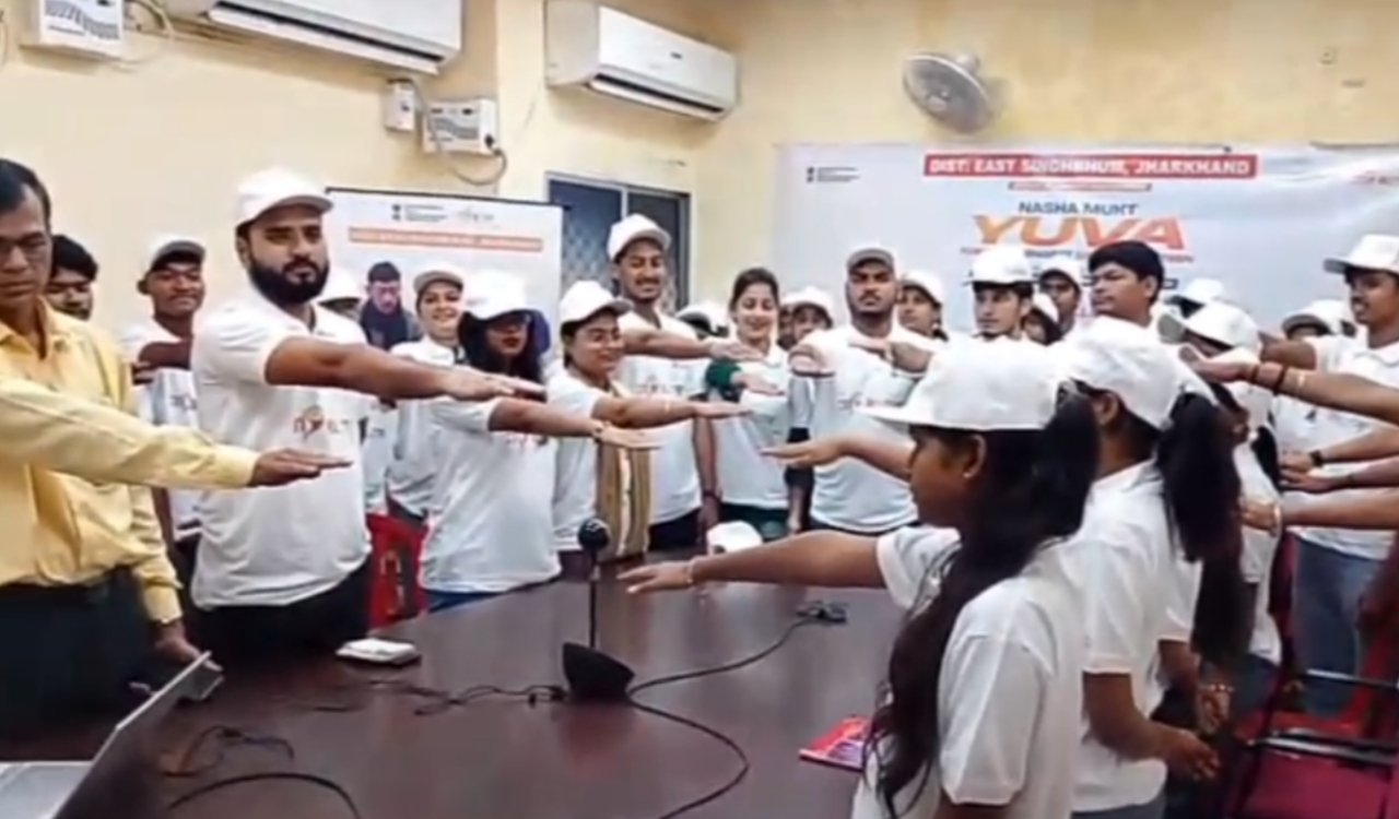 'Drug-Free Youth – Developed India' Pledge Campaign: PM Modi interacts with the youth and administers the pledge for a drug-free India.