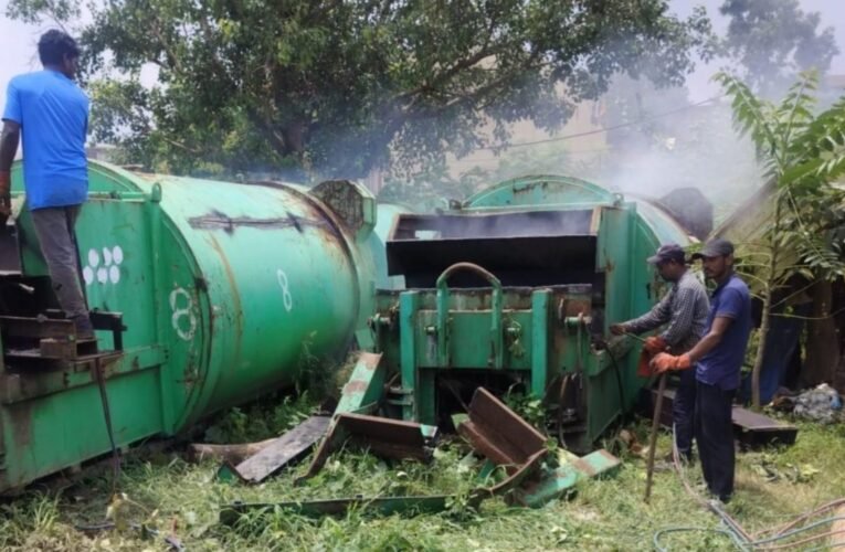 Ranchi Municipal Corporation has initiated the scrapping process for junked vehicles.