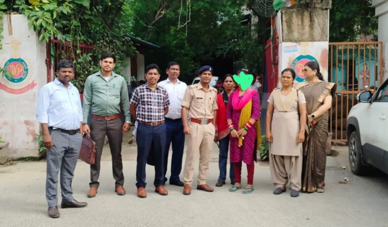 Minor girl trafficked using Aadhaar fraud; Jharkhand girl rescued from Delhi after six years