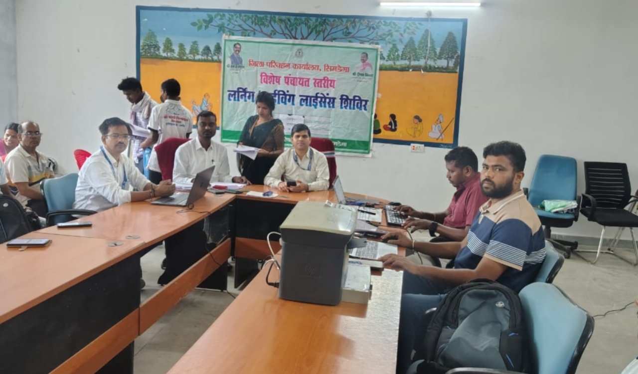 Driving license camp in Jaldega; 36 applicants received learner's licenses.