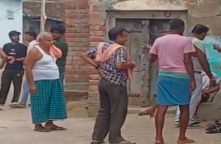 Six people, including a young woman, detained in Koderma.