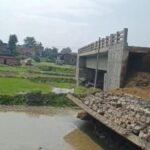 A bridge worth 1.81 crore in a paddy field! Collapsed in the first rain before inauguration.