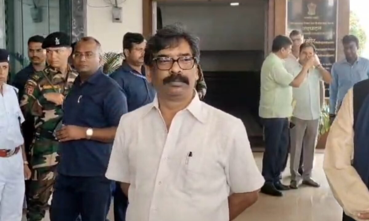 Paper leak case is a national-level issue; will speak to the Union Home Minister if needed: Hemant Soren.