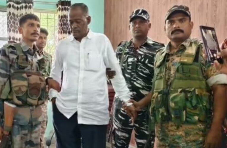 लातेहार में एसीबी की बड़ी कार्रवाई, पंचायत सचिव 10 हजार रुपये रिश्वत लेते रंगे हाथ गिरफ्तार