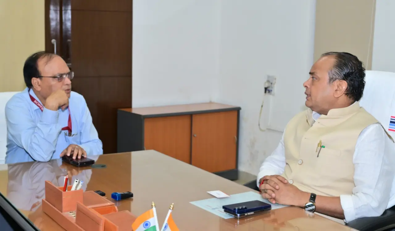 Health Minister takes a tough stance on waterlogging at RIMS; orders de-registration of the contractor responsible.
