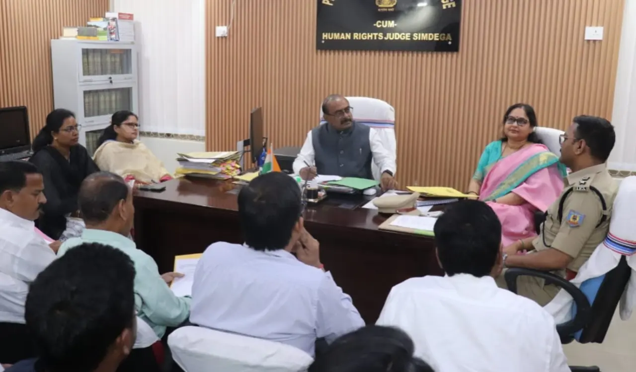 DLMC meeting in Simdega: Emphasis on making the judicial system more effective; review of over 50 agenda items.