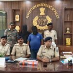Brown sugar trade busted in Ranchi; two smugglers arrested.