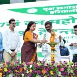 वन महोत्सव में सीएम हेमंत सोरेन ने कहा- पर्यावरण संरक्षण सामूहिक जिम्मेदारी, पौधारोपण के साथ पौधों की देखभाल भी जरूरी Message from Chief Minister Hemant Soren at the 77th state-wide Van Mahotsav: Conservation of water, forests, and land is the key to a prosperous Jharkhand.