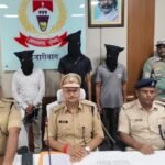 हजारीबाग में संगठित अपराध के खिलाफ पुलिस की बड़ी कार्रवाई, पिंटू खान और राहुल दुबे गैंग से जुड़े 4 गिरफ्तार Major police crackdown on organized crime in Hazaribagh; four individuals linked to the Pintu Khan and Rahul Dubey gangs arrested.
