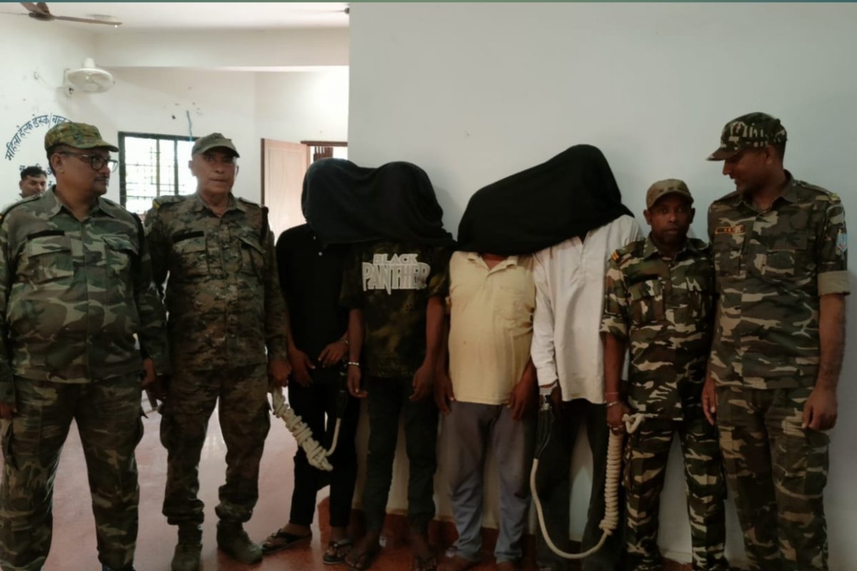 Gang stealing power cables from Indus Towers busted; four accused arrested.