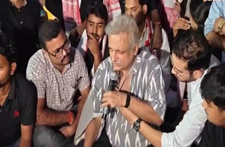 Piyush Mishra joins the JPSC-JSSC agitation.