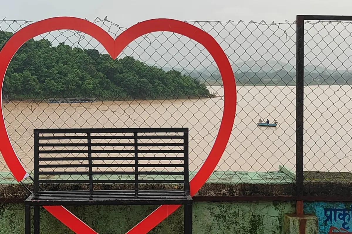 The valleys of Kelaghat… a place where nature beckons time and again, and the hustle and bustle—along with the stresses of life—seem to be left far behind
